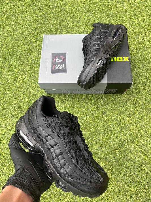 Air Max 95 Negras