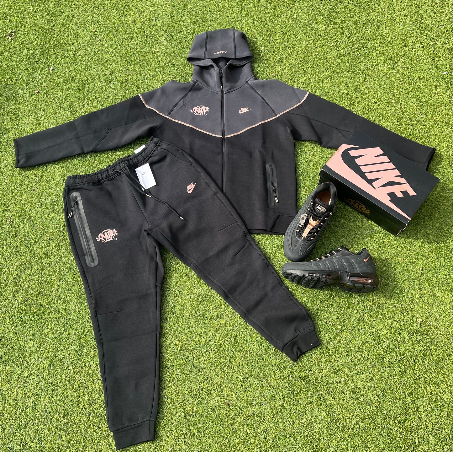 PACK SYNA X NIKE