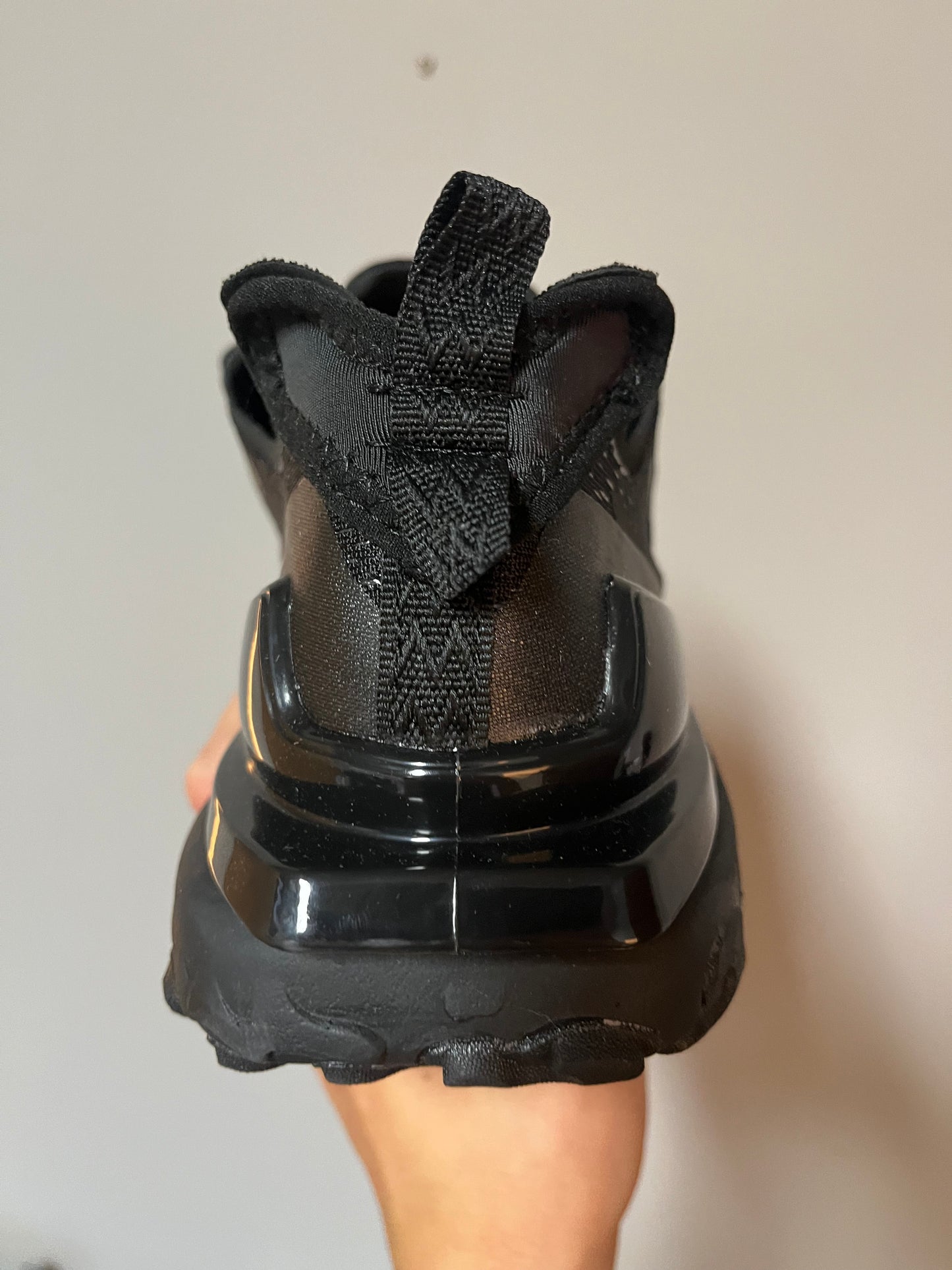 Nike React Negras