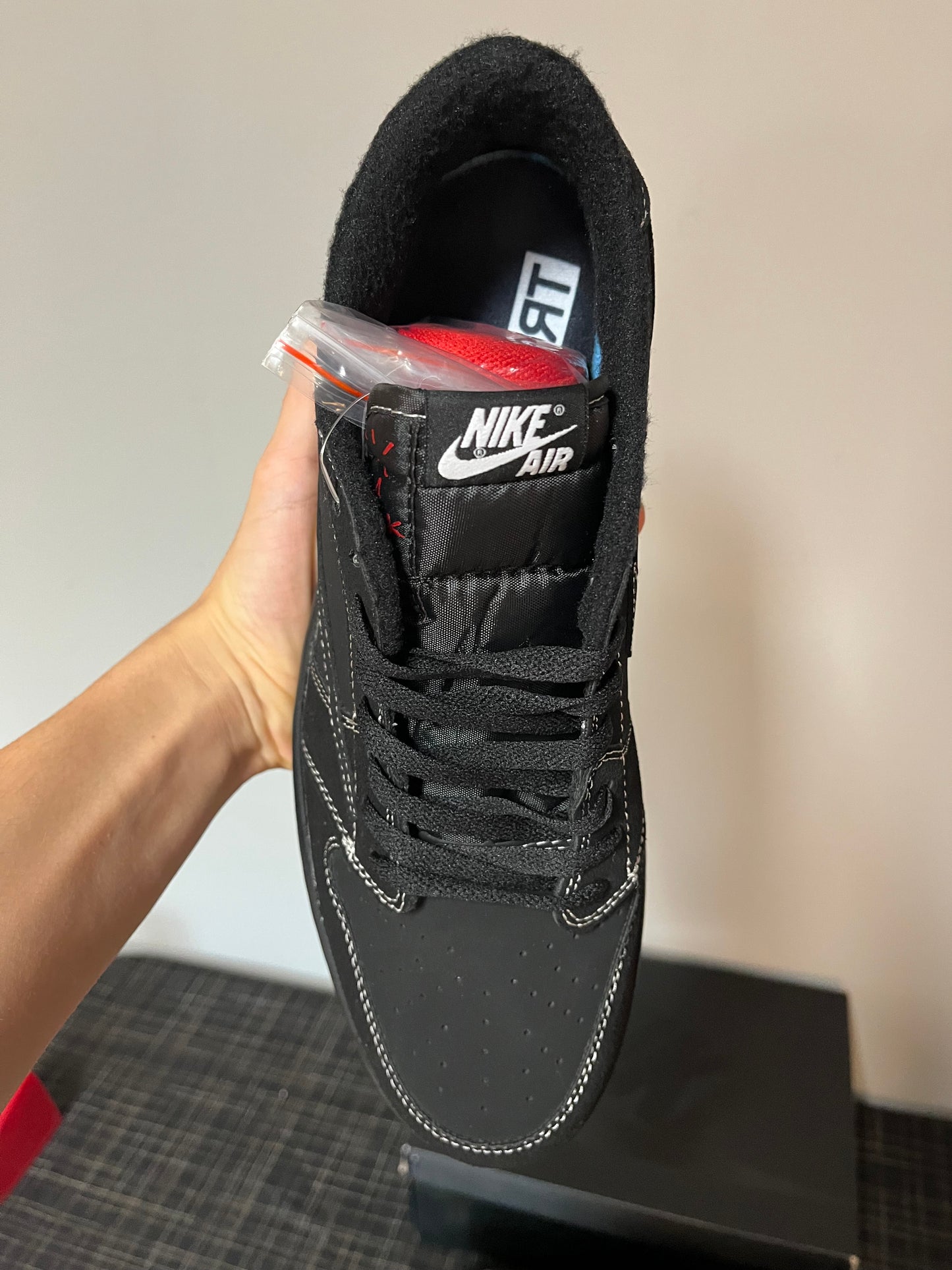 Jordan 1 Low Phantom Black