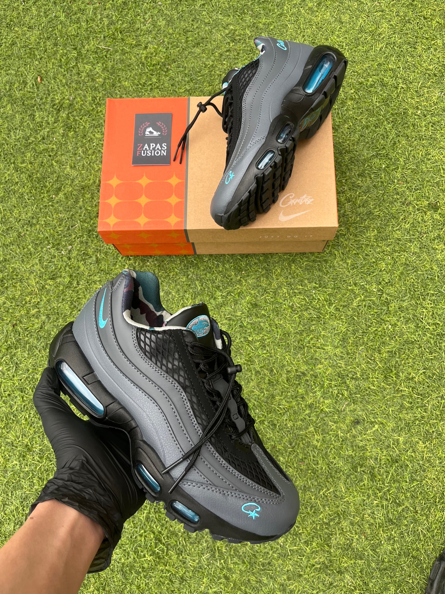 Air Max 95 x Corteiz Azules