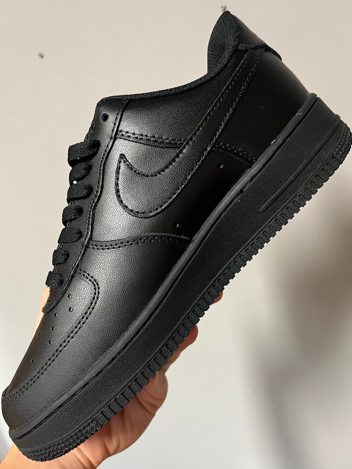 Air Force 1 Low Negras