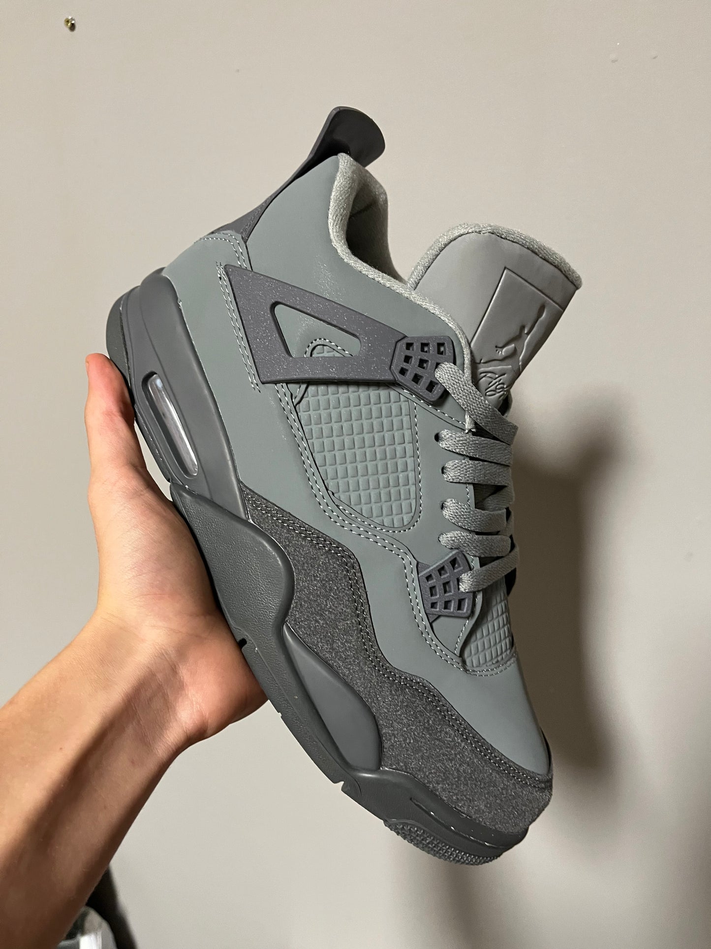 Jordan 4 Paris
