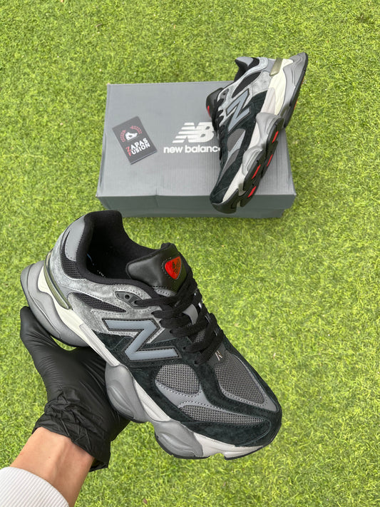 New Balance 9060 Oscuras